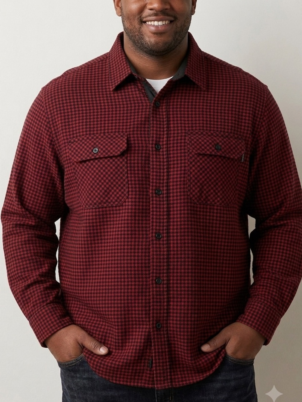 Woolrich Vintage Red and Black Checkered Button-Up men’s XL